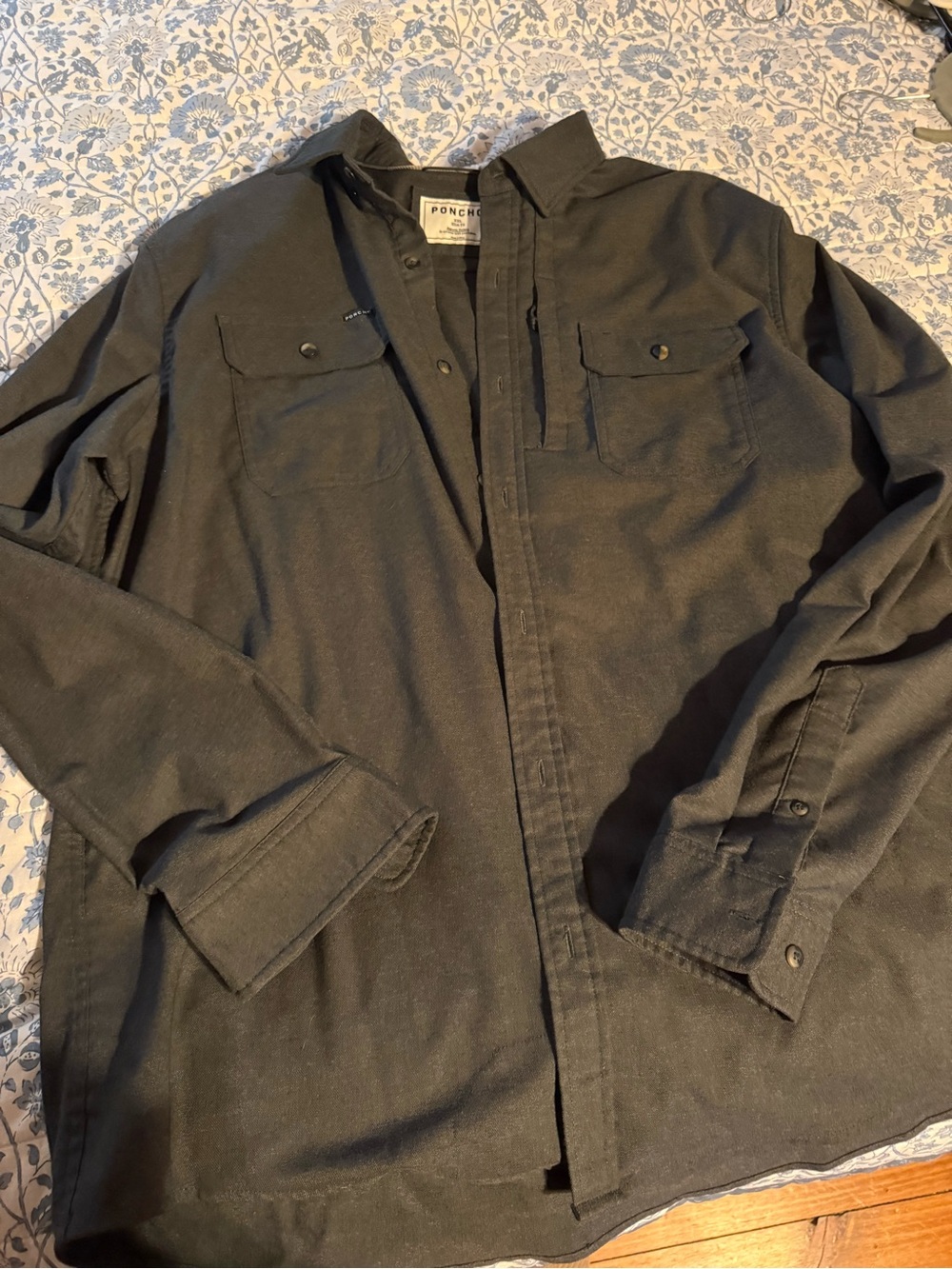 Poncho Men's Charcoal Lightweight shirt